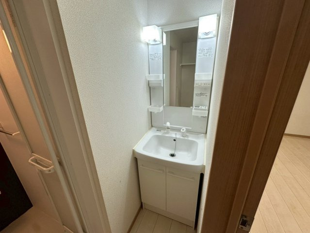 ラパーチェ プリモの洗面所