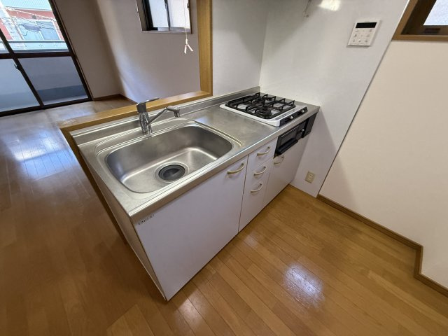 ラ・フォーレ三和のキッチン