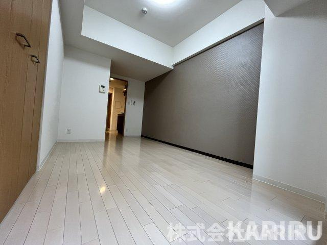 Uresidence京橋の居間・リビング