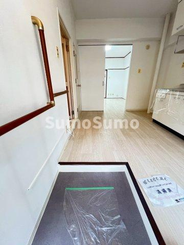 フタミハイツの玄関