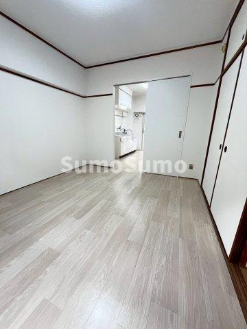 フタミハイツの居間・リビング