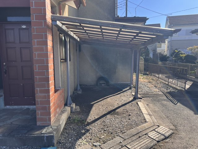 鹿沼市貝島中古戸建　落ち着いた住環境の4DK戸建の外観|駐車スペース