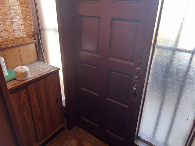 鹿沼市貝島中古戸建　落ち着いた住環境の4DK戸建の玄関