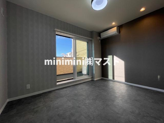 エスクード凪の居間・リビング