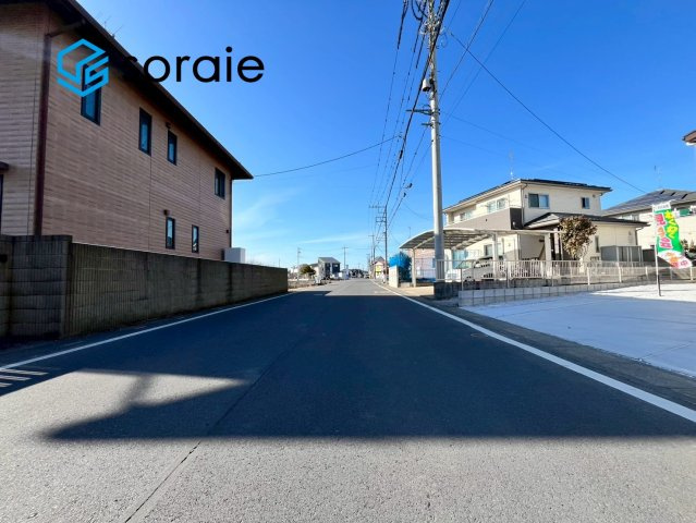 川越市木野目1期　新築戸建ての前面道路含む現地写真|1月31日撮影