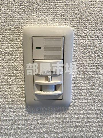 プレールドゥーク東京イースト4リバーサイドの設備|人感センサー