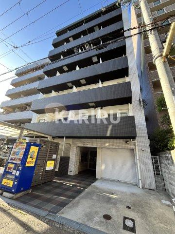 ウインズコート城東中央の外観