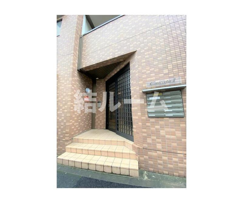 北区滝野川６丁目の賃貸マンションのエントランス