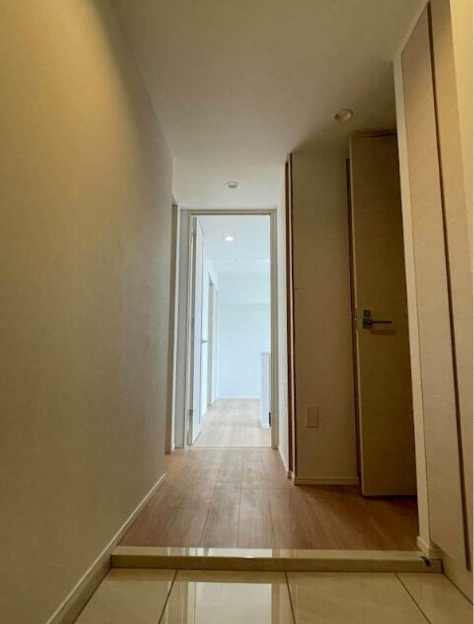 メイクス東向島Ⅱの玄関