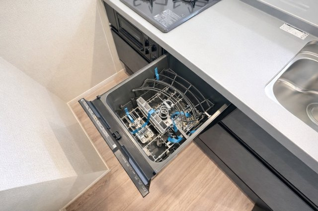 グローリア初穂お花茶屋の防犯設備|暮らしに安心をプラス。オートロック付きで不審者の侵入もシャットアウト。