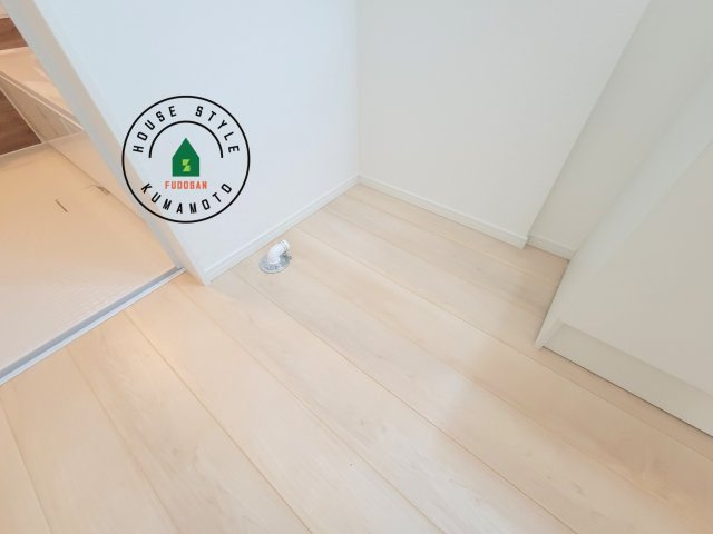 宇土市栗崎町第1₋3棟(2号棟)の内観：施工例|ランドリースペースは広さもたっぷり。