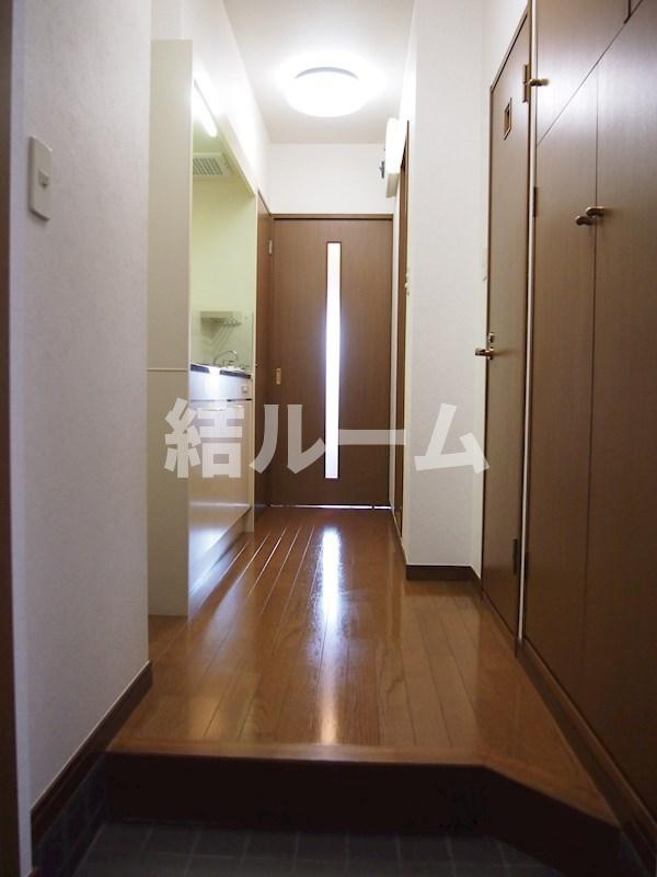 文京区音羽１丁目の賃貸マンションの玄関