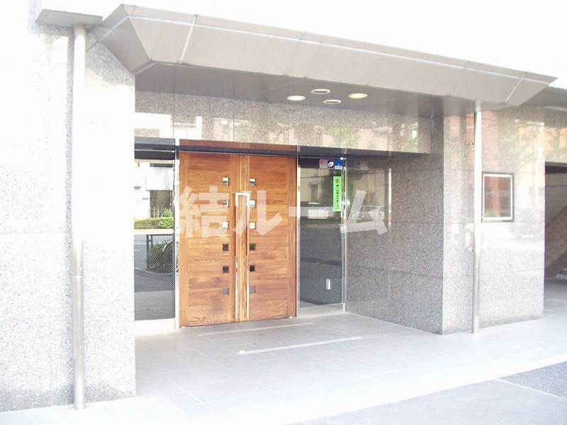 文京区音羽１丁目の賃貸マンションのエントランス