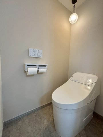 ロイヤルマンションのトイレ