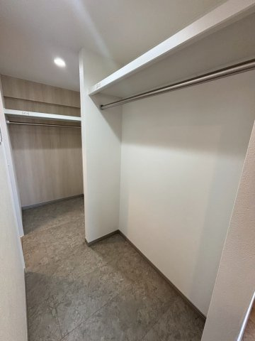 ロイヤルマンションの収納