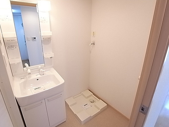 クラシェス北青木の洗面所