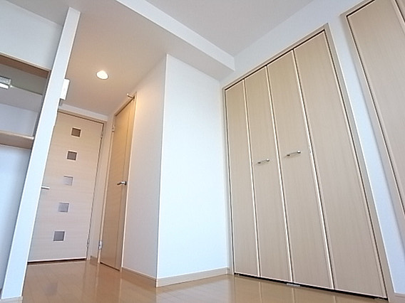 クラシェス北青木の居間・リビング