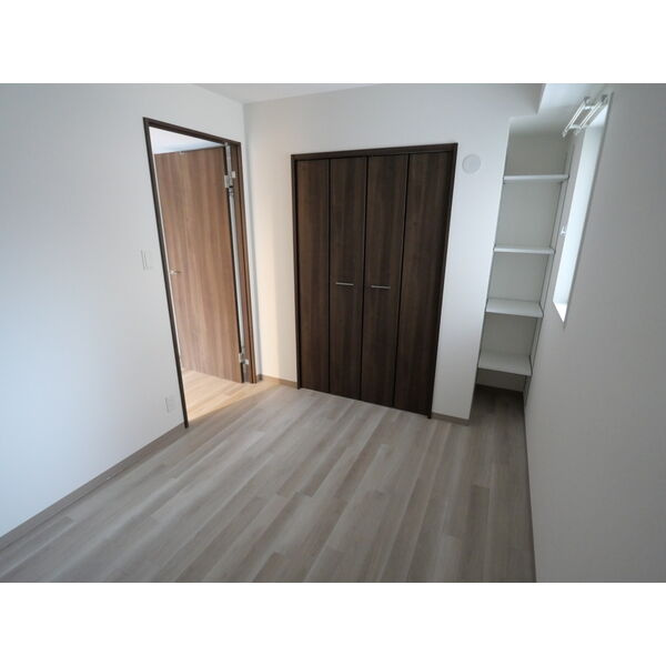 シェルメール住吉本町の居間・リビング