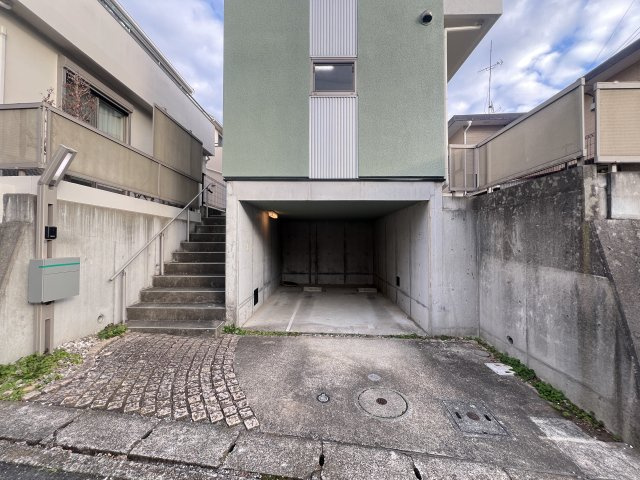 ウッドデッキの中庭が大優勝！【川崎市宮前区犬蔵１丁目中古戸建】のその他