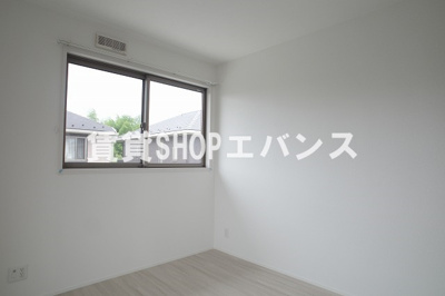 【寝室】 | 飯山満町3丁目戸建貸家