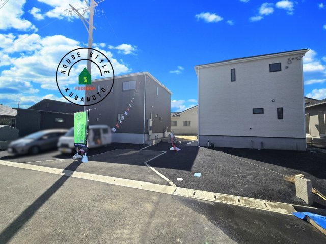 宇土市栗崎町第1₋3棟(3号棟)の前面道路含む現地写真|見学の時間などお気軽にお問い合わせ下さい。