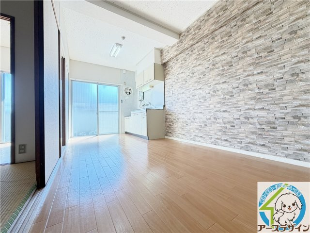 第2橋本ビルの居間・リビング