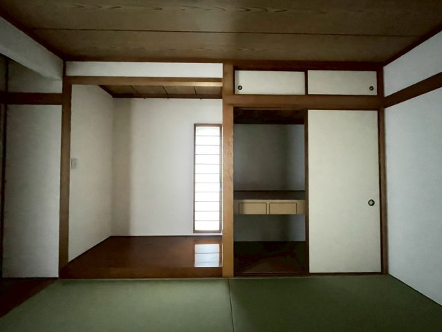 東金売戸建ての和室