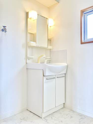 カトルフィーユ迫間　Ａの洗面所