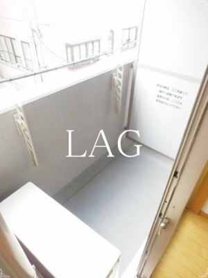 【バルコニー】 | 松﨑ビル | バルコニーです。