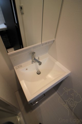 スワンズシティ梅田シエロの独立洗面台