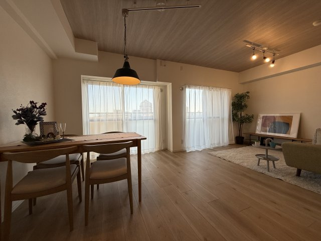 【居間・リビング】 | レーベン三宮