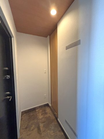 グローネット広尾ビルの玄関