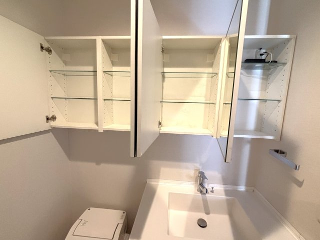 グローネット広尾ビルの収納