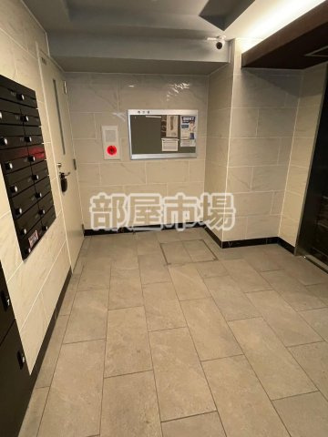 ラ・ポーズ　ゾーのロビー