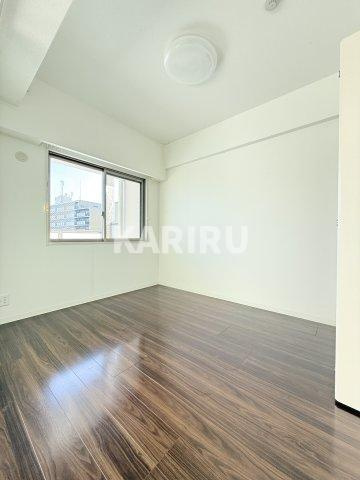 ラフィーネレジデンスの洋室