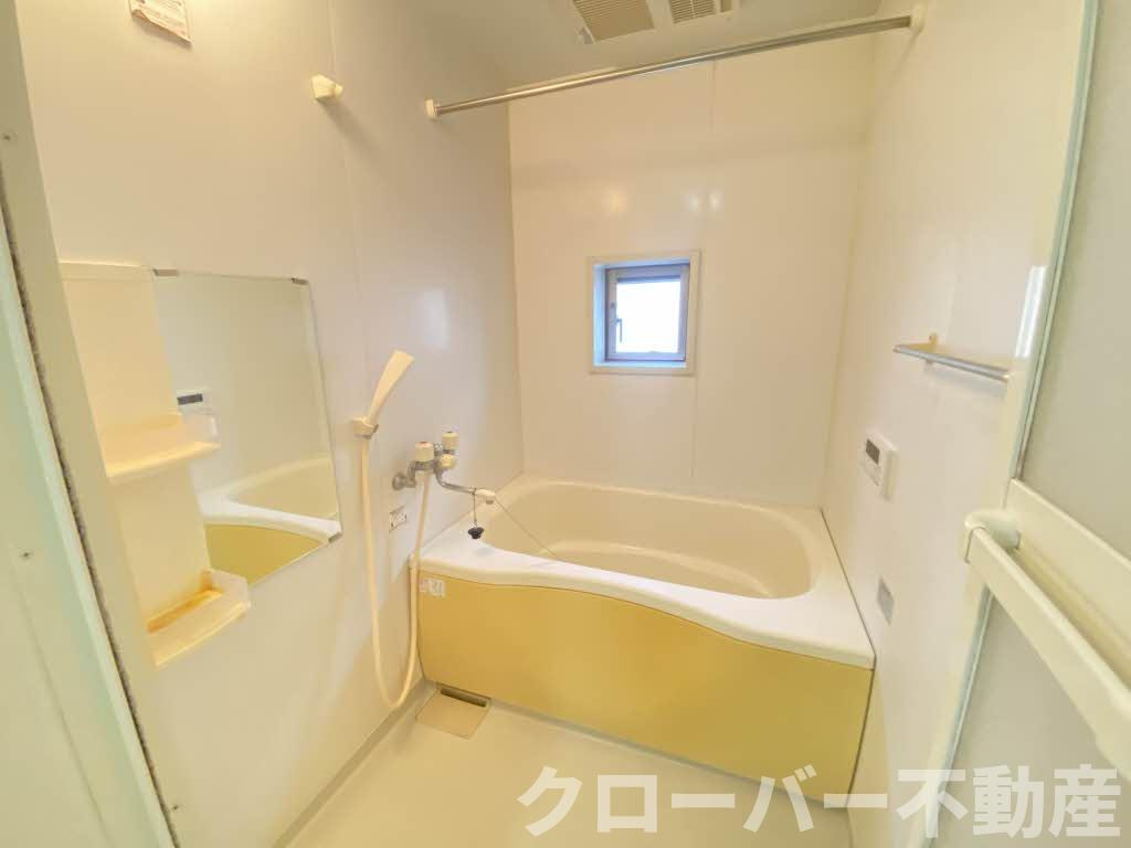 エトワール滝宮 B棟の浴室