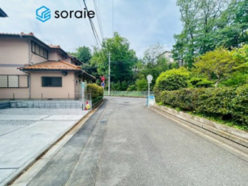 狭山市柏原11期　新築戸建ての前面道路含む現地写真|4/24　撮影