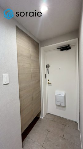 ロイヤルステージ新所沢の玄関|3月5日撮影