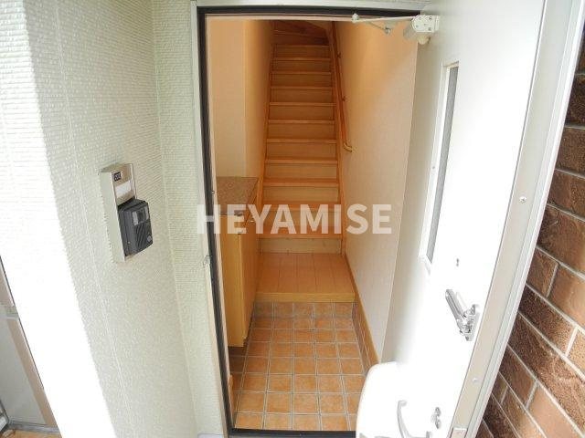 サンモールヒルズの玄関