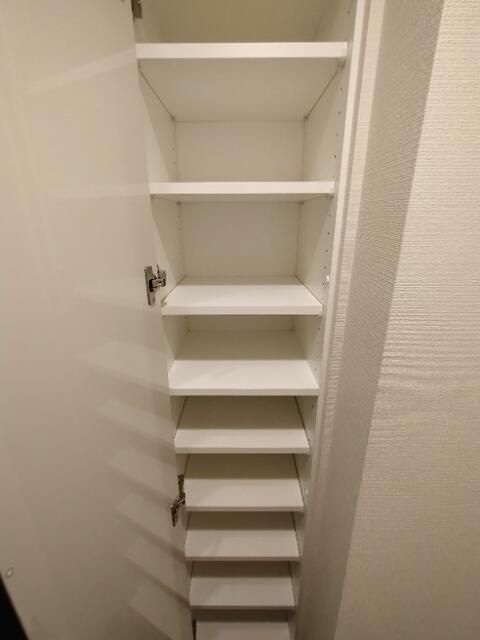 GENOVIA隅田川west skygardenの玄関|シューズクローゼット