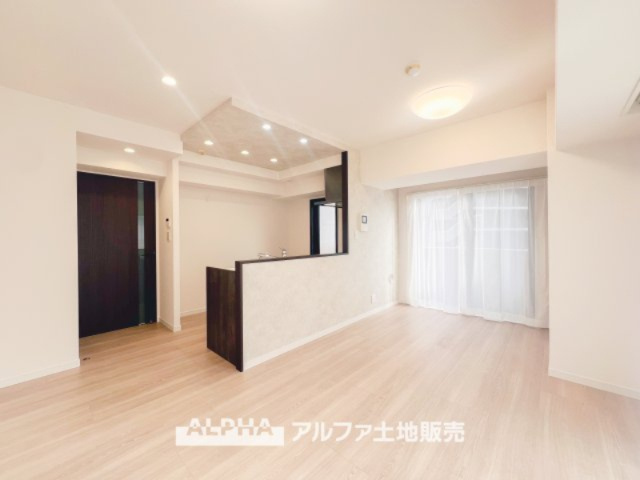 マイキャッスル立川エクセレントステージの居間・リビング