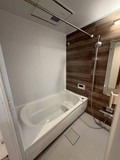 【浴室】 | JGMヴェルデ板付中央公園前 | 雨の日でも洗濯に困らない浴室乾燥機、いつでも暖かいお風呂に入れる追い焚き機能付きのバスルームです