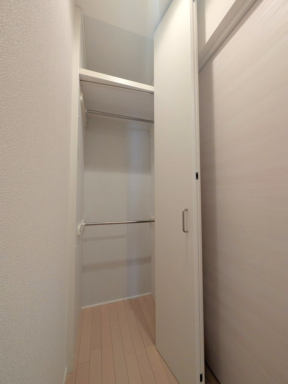 プティ・リヴィエールＢの外観|★敷地内駐車場空き有り★