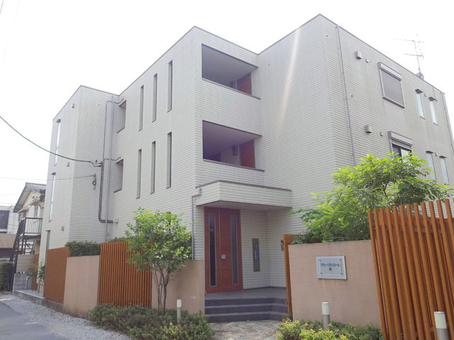 プティ・リヴィエールＢの駐車場|★敷地内駐車場★要空き確認