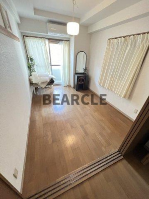 【寝室】 | グランド・パルティールⅢ