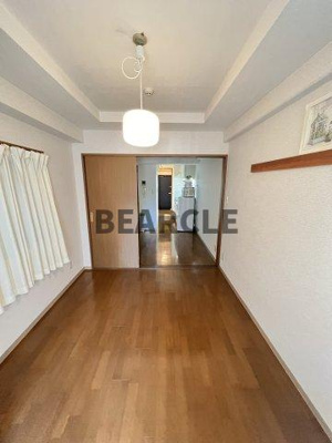 【洋室】 | グランド・パルティールⅢ