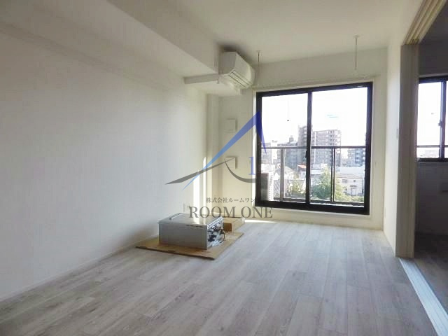 ベアレステ川崎の居間・リビング|洋室のお部屋です。