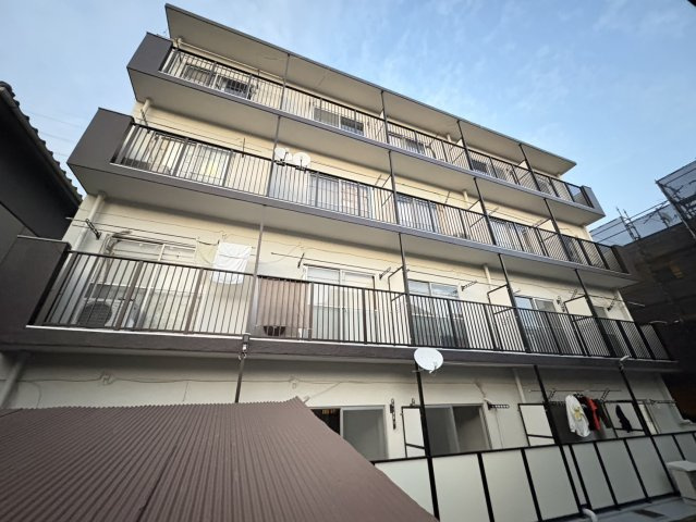 石井マンションの外観