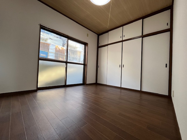 大阪府富田林市東板持町貸家の寝室