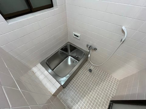 大阪府富田林市東板持町貸家の浴室